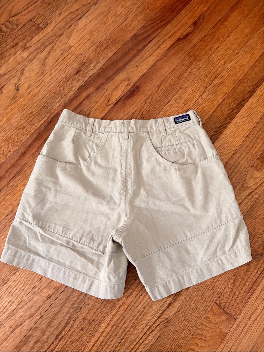 Patagonia Stand Up Shorts Men’s 33 Organic Cotton Khaki